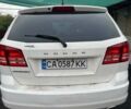 Белый Додж Джорни, объемом двигателя 2.36 л и пробегом 170 тыс. км за 9000 $, фото 1 на Automoto.ua