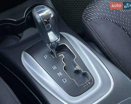 Белый Додж Джорни, объемом двигателя 2.4 л и пробегом 58 тыс. км за 10999 $, фото 17 на Automoto.ua