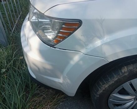 Білий Додж Джорні, об'ємом двигуна 2.4 л та пробігом 180 тис. км за 8600 $, фото 6 на Automoto.ua