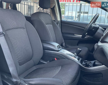 Белый Додж Джорни, объемом двигателя 2.4 л и пробегом 58 тыс. км за 10999 $, фото 11 на Automoto.ua