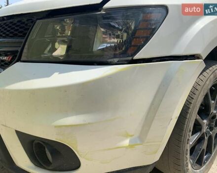 Белый Додж Джорни, объемом двигателя 2.4 л и пробегом 185 тыс. км за 12700 $, фото 36 на Automoto.ua