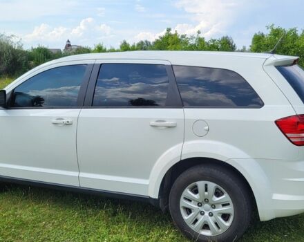 Белый Додж Джорни, объемом двигателя 2 л и пробегом 206 тыс. км за 9000 $, фото 8 на Automoto.ua