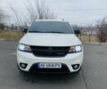Белый Додж Джорни, объемом двигателя 2.4 л и пробегом 185 тыс. км за 12700 $, фото 4 на Automoto.ua
