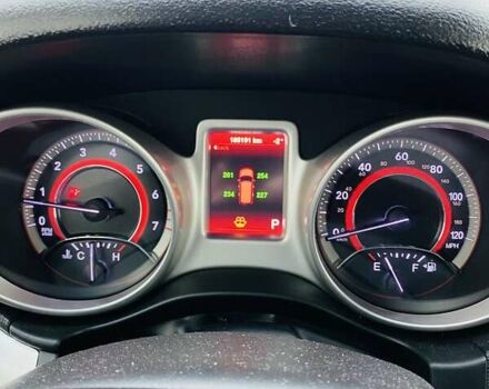 Белый Додж Джорни, объемом двигателя 2.4 л и пробегом 185 тыс. км за 12700 $, фото 27 на Automoto.ua
