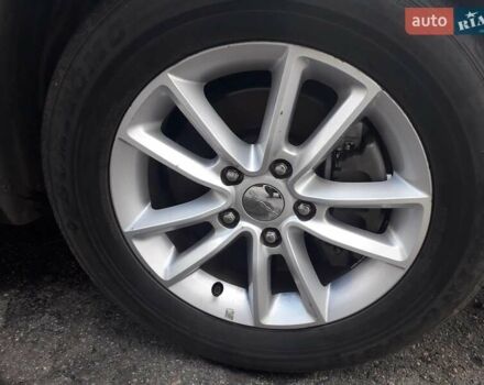 Белый Додж Джорни, объемом двигателя 2.4 л и пробегом 181 тыс. км за 11500 $, фото 3 на Automoto.ua