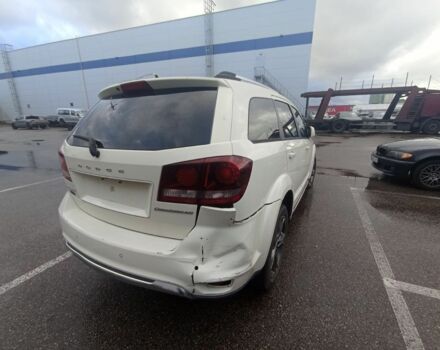 Белый Додж Джорни, объемом двигателя 0 л и пробегом 220 тыс. км за 8200 $, фото 1 на Automoto.ua