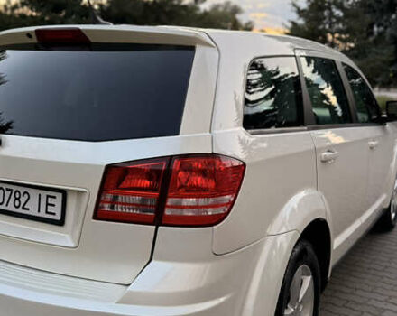 Белый Додж Джорни, объемом двигателя 3.6 л и пробегом 179 тыс. км за 10450 $, фото 23 на Automoto.ua