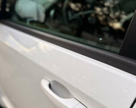 Белый Додж Джорни, объемом двигателя 3.6 л и пробегом 179 тыс. км за 10450 $, фото 27 на Automoto.ua