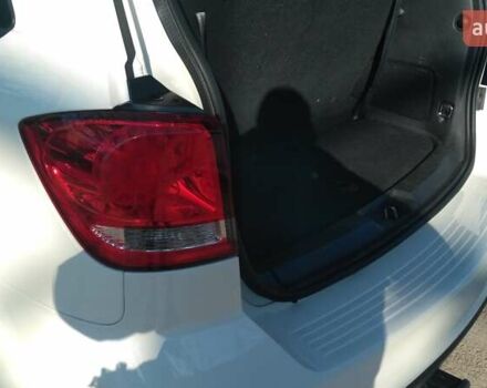 Белый Додж Джорни, объемом двигателя 3.6 л и пробегом 205 тыс. км за 10500 $, фото 8 на Automoto.ua