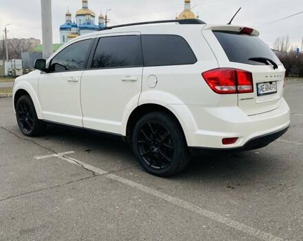 Белый Додж Джорни, объемом двигателя 2.4 л и пробегом 185 тыс. км за 12700 $, фото 10 на Automoto.ua