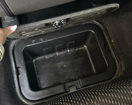 Белый Додж Джорни, объемом двигателя 3.6 л и пробегом 179 тыс. км за 10450 $, фото 18 на Automoto.ua