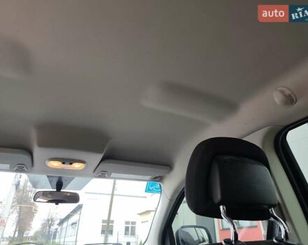 Белый Додж Джорни, объемом двигателя 2.36 л и пробегом 229 тыс. км за 10450 $, фото 20 на Automoto.ua