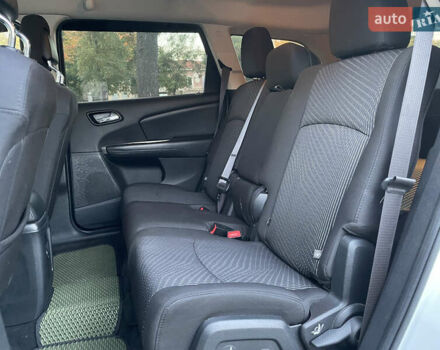 Белый Додж Джорни, объемом двигателя 2.4 л и пробегом 58 тыс. км за 10999 $, фото 13 на Automoto.ua