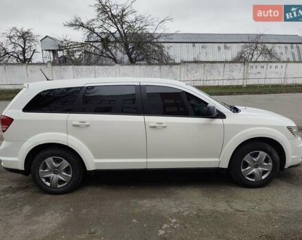 Белый Додж Джорни, объемом двигателя 2.36 л и пробегом 229 тыс. км за 10450 $, фото 8 на Automoto.ua