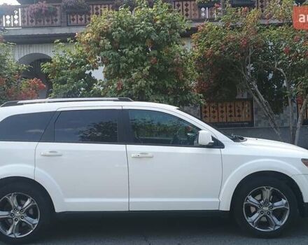 Белый Додж Джорни, объемом двигателя 2.36 л и пробегом 153 тыс. км за 13600 $, фото 4 на Automoto.ua