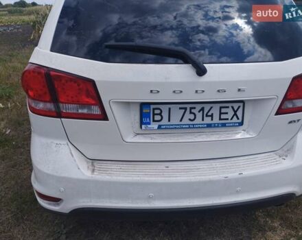 Белый Додж Джорни, объемом двигателя 2.4 л и пробегом 181 тыс. км за 11500 $, фото 11 на Automoto.ua