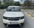 Белый Додж Джорни, объемом двигателя 2.4 л и пробегом 190 тыс. км за 13499 $, фото 1 на Automoto.ua