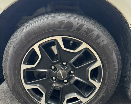 Белый Додж Джорни, объемом двигателя 2.4 л и пробегом 143 тыс. км за 12750 $, фото 24 на Automoto.ua