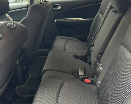 Белый Додж Джорни, объемом двигателя 2.4 л и пробегом 143 тыс. км за 12750 $, фото 13 на Automoto.ua