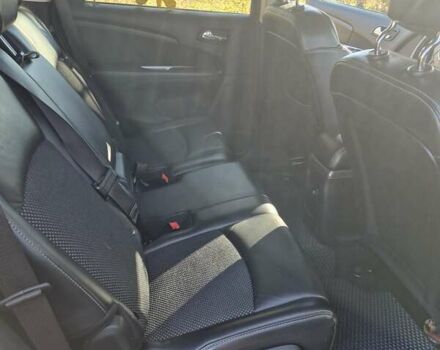 Белый Додж Джорни, объемом двигателя 2.36 л и пробегом 220 тыс. км за 13100 $, фото 18 на Automoto.ua