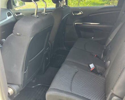 Белый Додж Джорни, объемом двигателя 3.6 л и пробегом 143 тыс. км за 13200 $, фото 13 на Automoto.ua