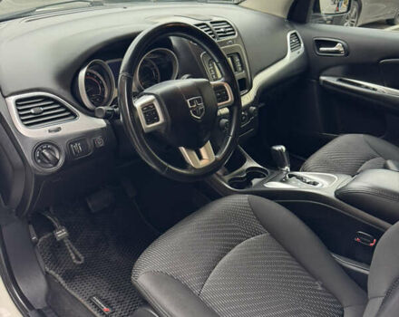 Белый Додж Джорни, объемом двигателя 2.4 л и пробегом 143 тыс. км за 12750 $, фото 16 на Automoto.ua