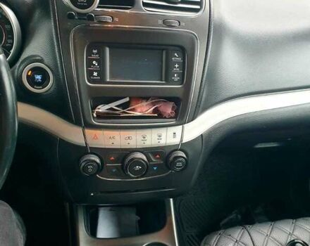 Белый Додж Джорни, объемом двигателя 3.6 л и пробегом 200 тыс. км за 14000 $, фото 15 на Automoto.ua