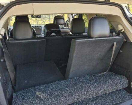 Белый Додж Джорни, объемом двигателя 2.36 л и пробегом 220 тыс. км за 13100 $, фото 20 на Automoto.ua