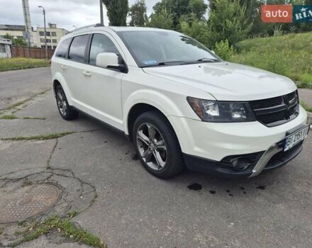 Белый Додж Джорни, объемом двигателя 3.6 л и пробегом 151 тыс. км за 15200 $, фото 2 на Automoto.ua