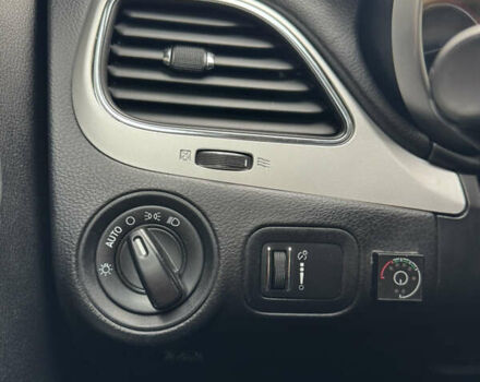 Белый Додж Джорни, объемом двигателя 2.4 л и пробегом 143 тыс. км за 12750 $, фото 22 на Automoto.ua