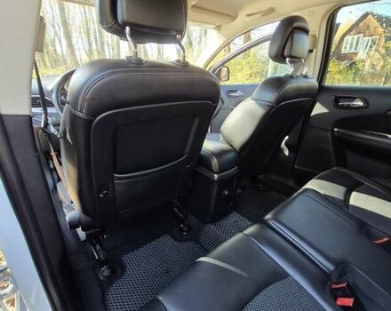 Белый Додж Джорни, объемом двигателя 2.36 л и пробегом 220 тыс. км за 13100 $, фото 21 на Automoto.ua