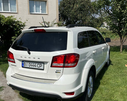 Белый Додж Джорни, объемом двигателя 3.6 л и пробегом 143 тыс. км за 13200 $, фото 3 на Automoto.ua