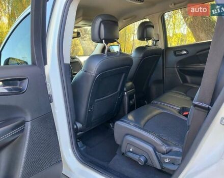 Білий Додж Джорні, об'ємом двигуна 2.36 л та пробігом 238 тис. км за 11700 $, фото 3 на Automoto.ua