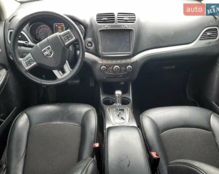 Белый Додж Джорни, объемом двигателя 2.36 л и пробегом 167 тыс. км за 1400 $, фото 7 на Automoto.ua