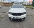 Белый Додж Джорни, объемом двигателя 3.6 л и пробегом 151 тыс. км за 15200 $, фото 1 на Automoto.ua