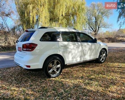 Білий Додж Джорні, об'ємом двигуна 2.36 л та пробігом 238 тис. км за 11700 $, фото 8 на Automoto.ua