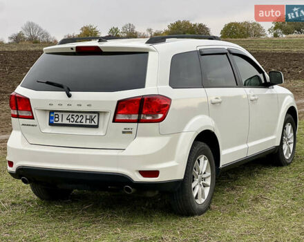 Додж Джорни 2016 в Валках на Automoto.ua Белый Додж Джорни, объемом двигателя 3.6 л и пробегом 128 тыс. км за 12900 $, фото 9 на Automoto.ua