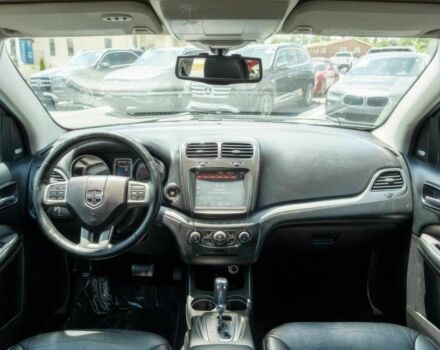 Белый Додж Джорни, объемом двигателя 3.6 л и пробегом 56 тыс. км за 1200 $, фото 6 на Automoto.ua