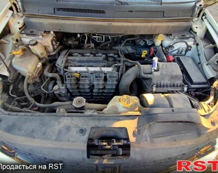 Додж Джорни 2017 в Киеве на Automoto.ua Белый Додж Джорни, объемом двигателя 2.4 л и пробегом 208 тыс. км за 11000 $, фото 1 на Automoto.ua