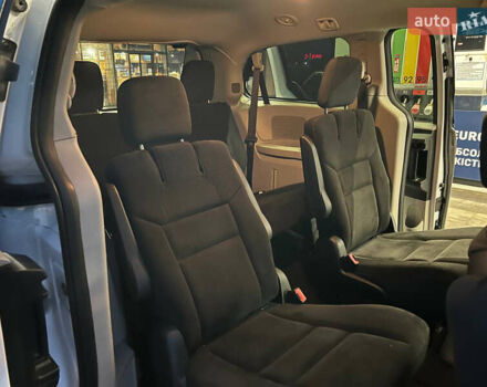 Білий Додж Джорні, об'ємом двигуна 3.6 л та пробігом 480 тис. км за 8500 $, фото 24 на Automoto.ua