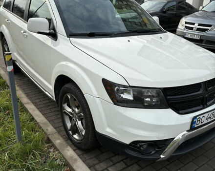 Белый Додж Джорни, объемом двигателя 2.36 л и пробегом 175 тыс. км за 14200 $, фото 6 на Automoto.ua