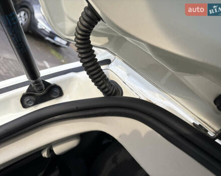 Белый Додж Джорни, объемом двигателя 2.36 л и пробегом 175 тыс. км за 14200 $, фото 59 на Automoto.ua