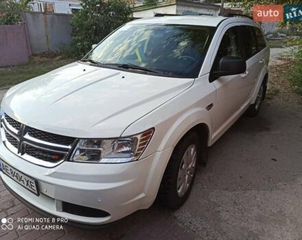 Білий Додж Джорні, об'ємом двигуна 2.36 л та пробігом 101 тис. км за 12300 $, фото 5 на Automoto.ua