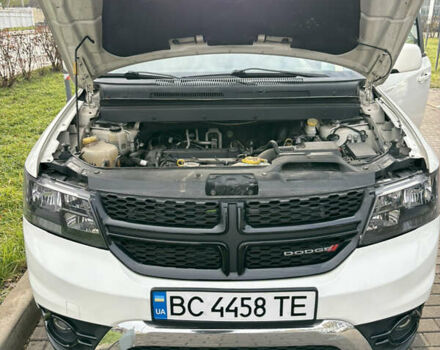 Белый Додж Джорни, объемом двигателя 2.36 л и пробегом 175 тыс. км за 14200 $, фото 14 на Automoto.ua