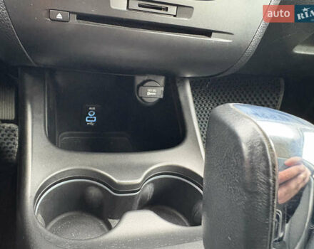 Белый Додж Джорни, объемом двигателя 2.36 л и пробегом 175 тыс. км за 14200 $, фото 34 на Automoto.ua