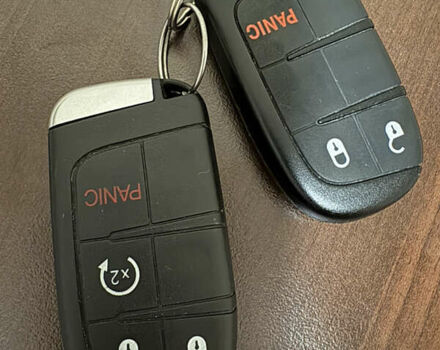 Белый Додж Джорни, объемом двигателя 2.36 л и пробегом 175 тыс. км за 14200 $, фото 67 на Automoto.ua