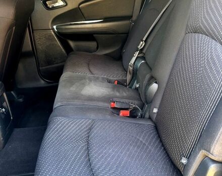 Белый Додж Джорни, объемом двигателя 2.4 л и пробегом 150 тыс. км за 13000 $, фото 9 на Automoto.ua