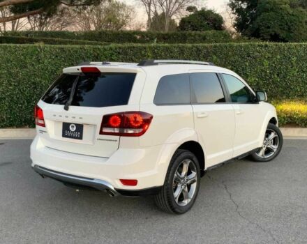 Белый Додж Джорни, объемом двигателя 3.6 л и пробегом 67 тыс. км за 2300 $, фото 6 на Automoto.ua