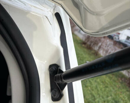 Белый Додж Джорни, объемом двигателя 2.36 л и пробегом 175 тыс. км за 14200 $, фото 58 на Automoto.ua