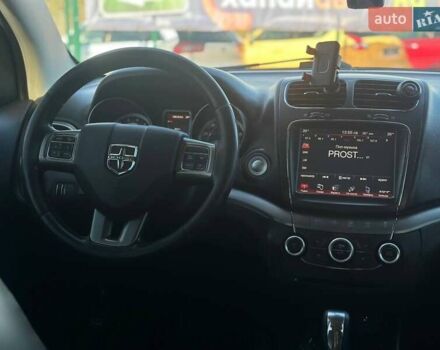 Білий Додж Джорні, об'ємом двигуна 2.36 л та пробігом 200 тис. км за 11900 $, фото 12 на Automoto.ua